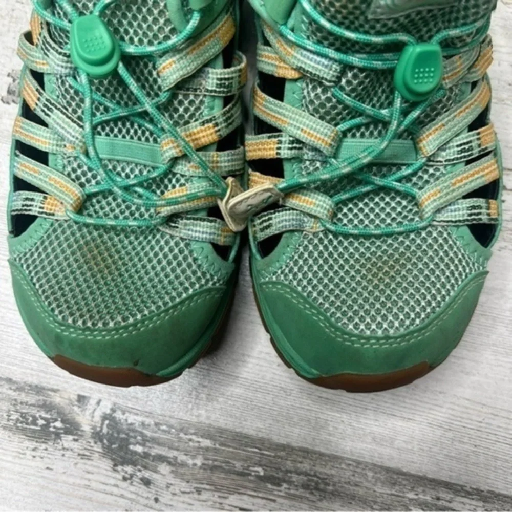 Chaco Outcross Kids Shoes Size 4 Outdoor Hiking Summer Water Walking‎ Sandals